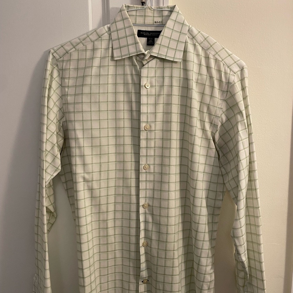 Banana Republic Men’s Button Down Shirt